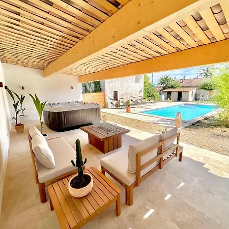 Avec Jacuzzi Et Piscine Villa *