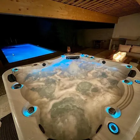 Avec Jacuzzi Et Piscine * Lorgues